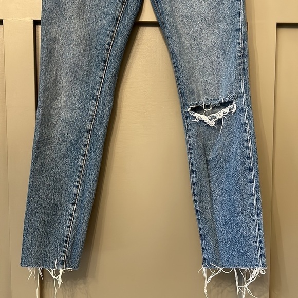 Free People We The Free Stella High Rise Skinny Jean 99% Cotton Busted Knee 26 - Picture 6 of 14